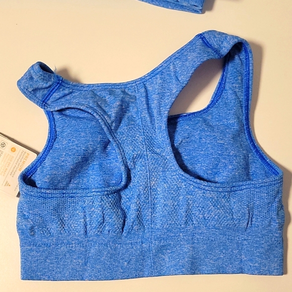 Champion ๐ Bra ๐ - Picture 2 of 4